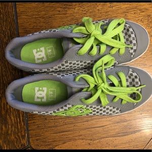 DC tennis Shoes